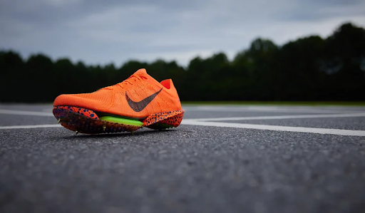 Track Shoes for Middle Distance